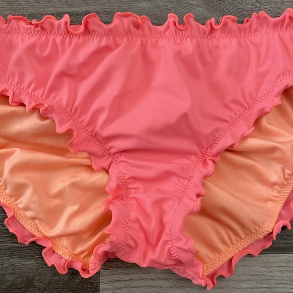 Victoria's Secret Ruffle Cheeky Scrunch Bikini Bottom Womens Large Peach Coral - Picture 4 of 5